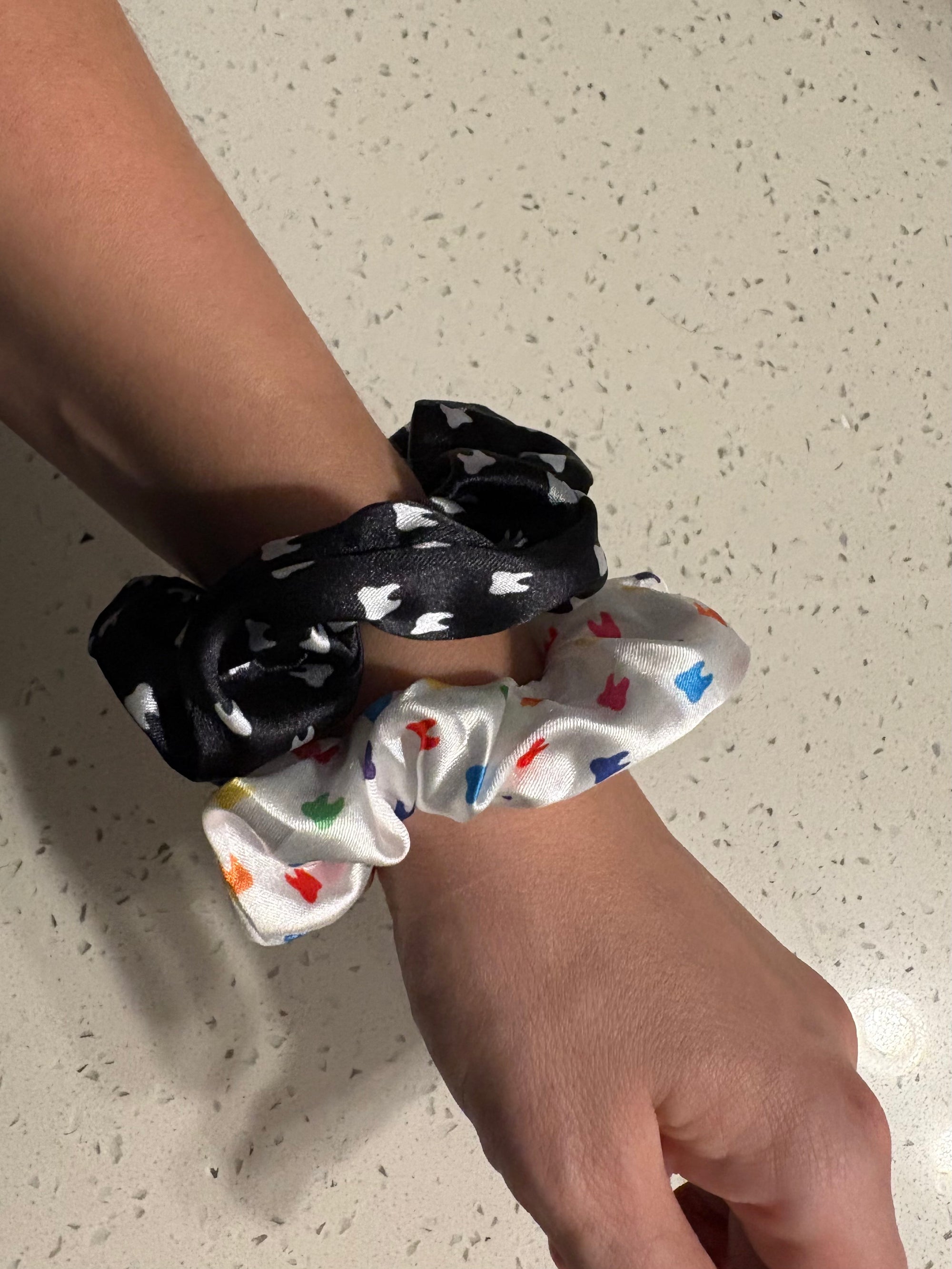 Satin Tooth Print Scrunchie
