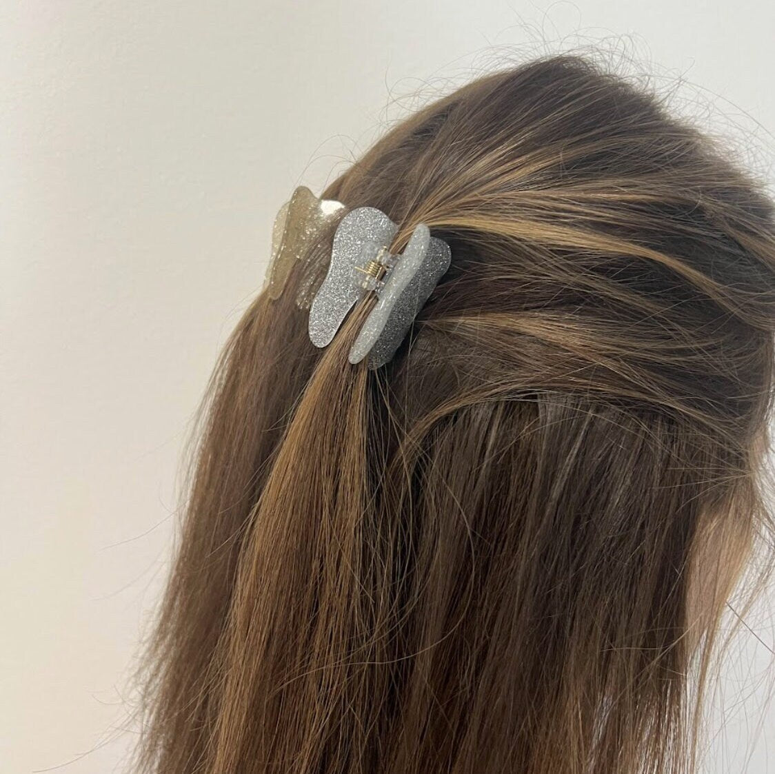 Small Sparkling Silver Tooth Claw Hair Clip
