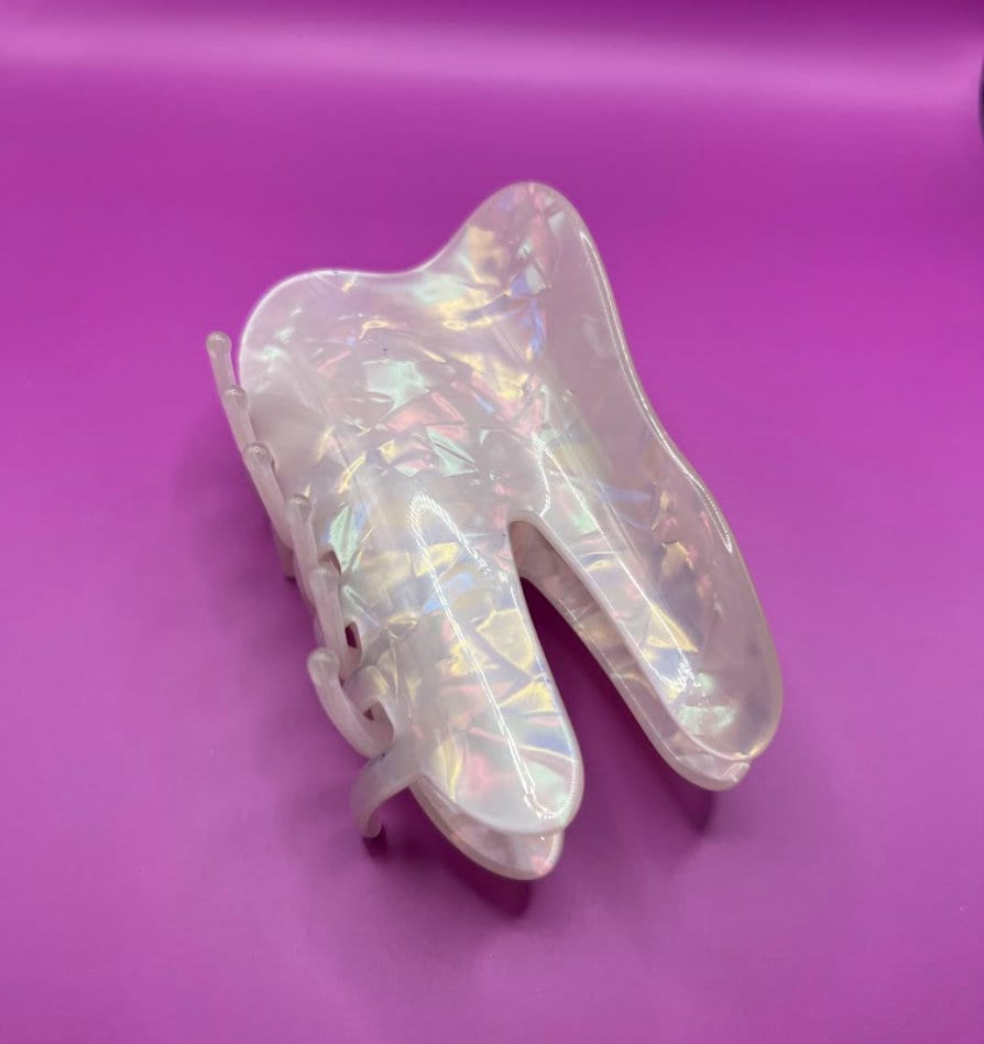 Pearly White Tooth Claw Hair Clip Large