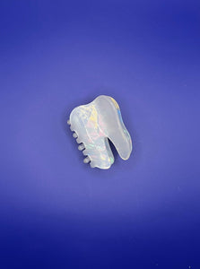 Pearly White Tooth Claw Hair Clip Small